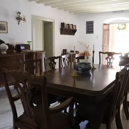 Archontiko Angelou Hotel