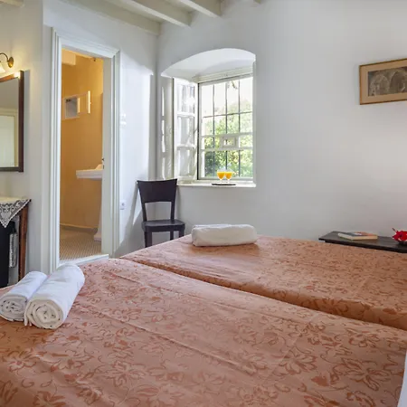 Archontiko Angelou 2*