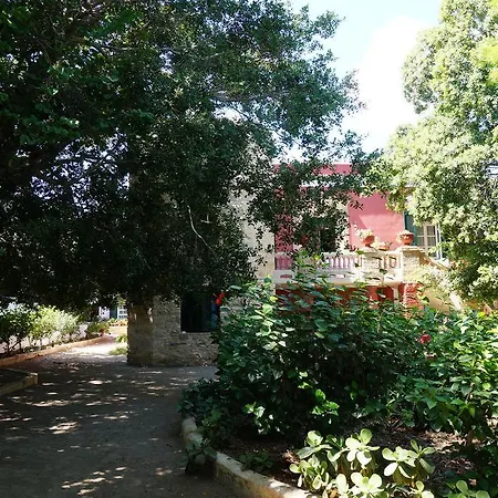 Archontiko Angelou Guest house