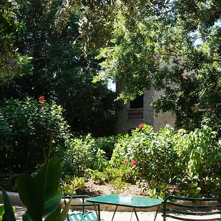 Archontiko Angelou Guest house
